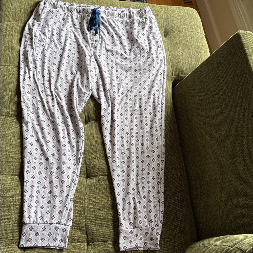 Jockey White Pajama Pants with Blue and Red Floral Pattern